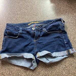 Arizona Jean shorts size 3